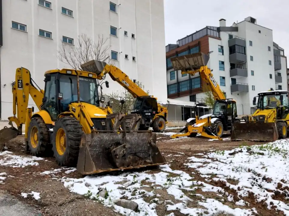 Pursaklar Kiralık İş Makineleri