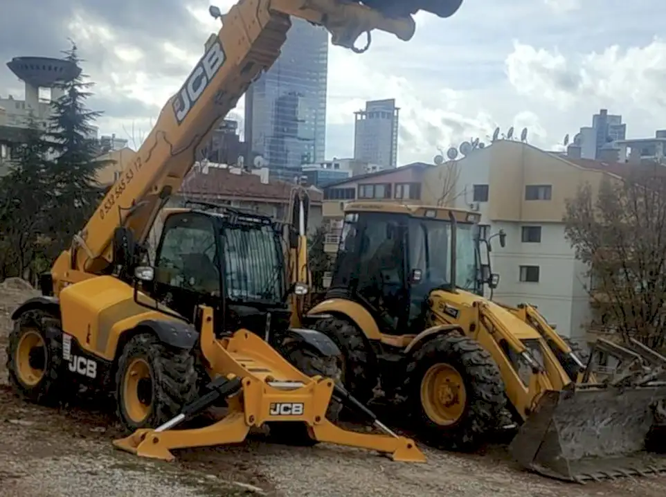 Balgat Teleskopik Yükleyici Kiralama